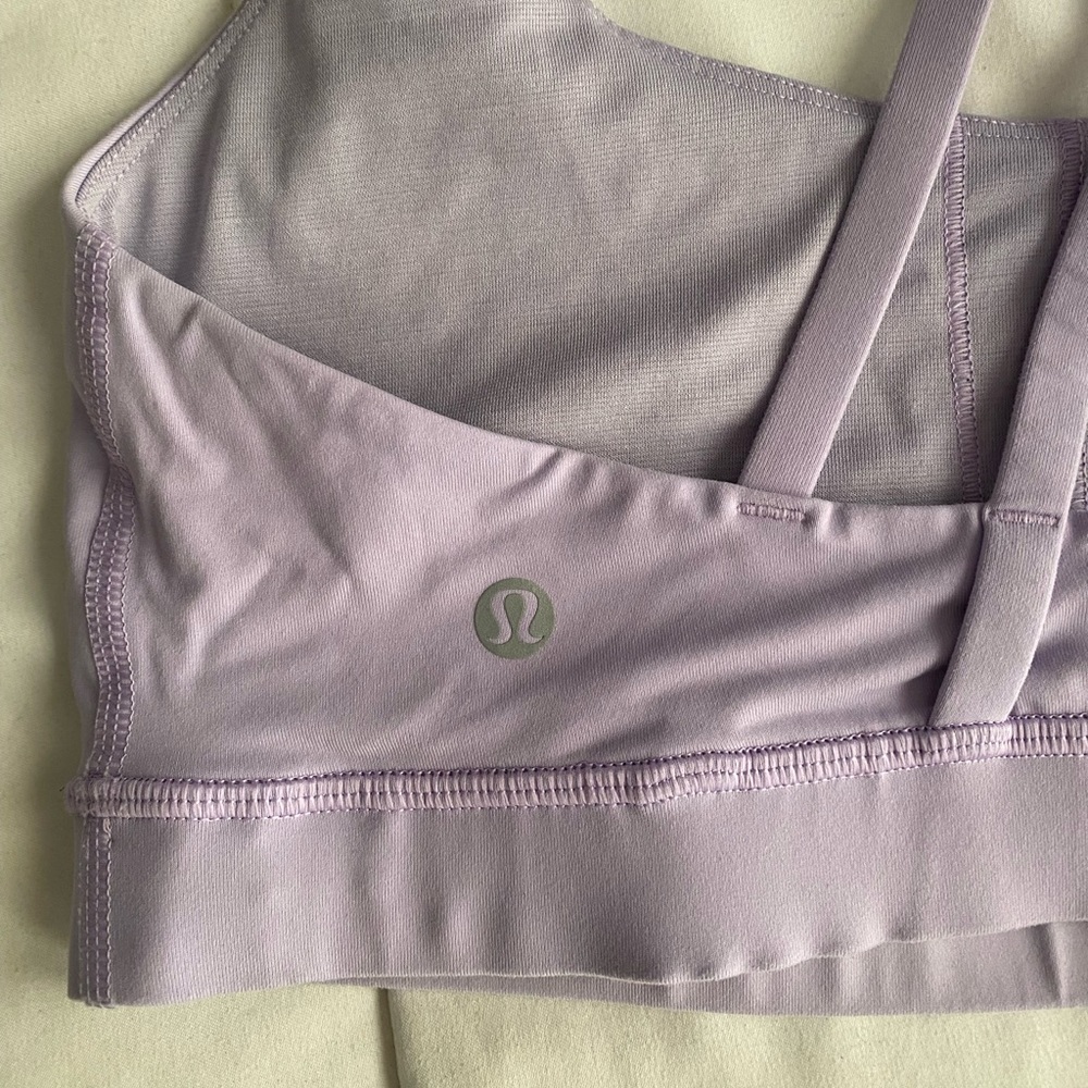 Lululemon size 8 lavender sports bra